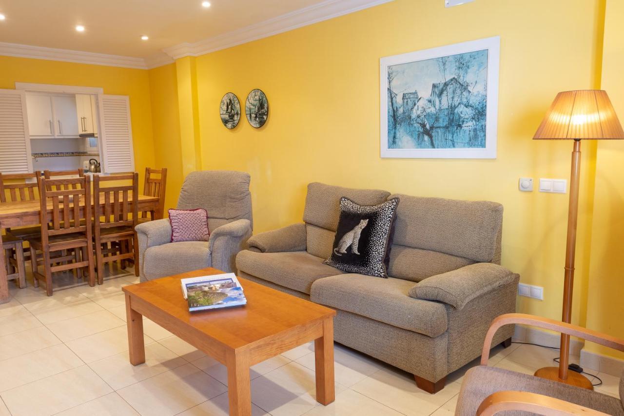 Hamilton Court Aparthotel Santo Tomás Екстериор снимка