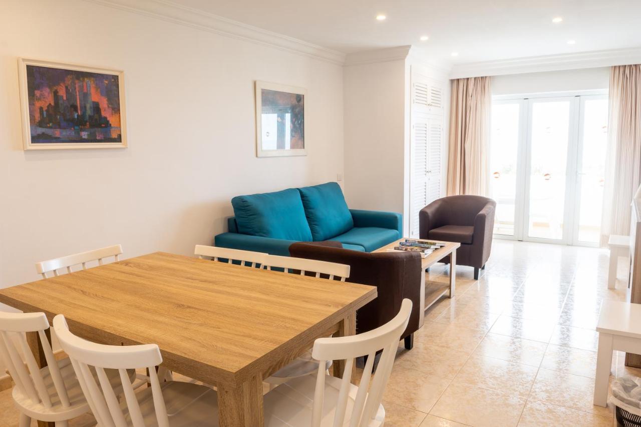 Hamilton Court Aparthotel Santo Tomás Екстериор снимка